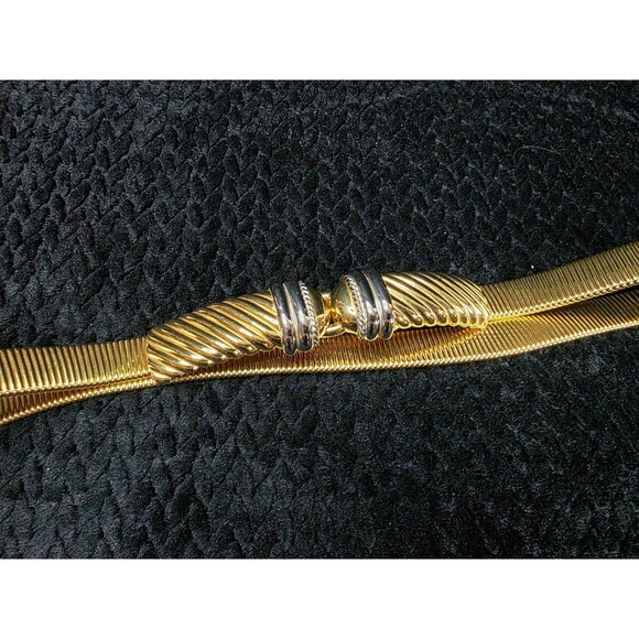 Vintage 1980s Gold-Tone Stretch Belt w/ Silver Accents – 29" - Picture 5 of 7